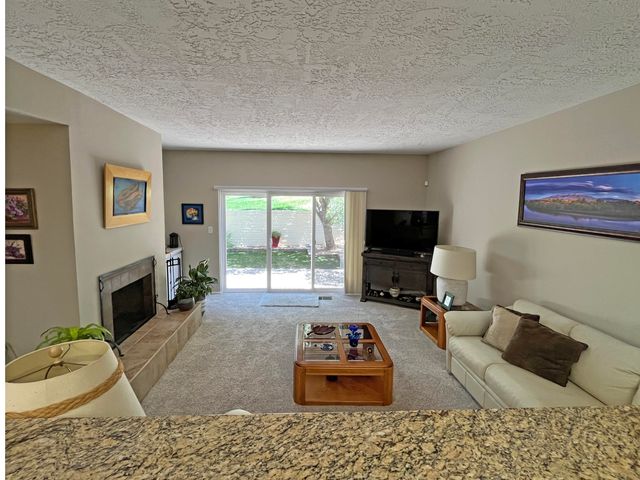 4408 Kellia Lane NE, Albuquerque, NM 87111
