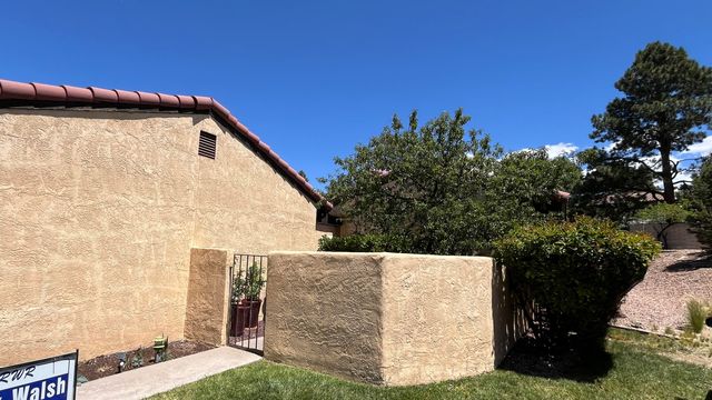 4408 Kellia Lane NE, Albuquerque, NM 87111