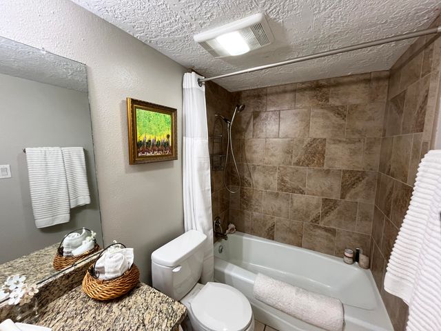 4408 Kellia Lane NE, Albuquerque, NM 87111