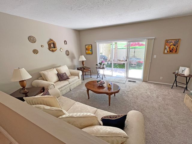 4408 Kellia Lane NE, Albuquerque, NM 87111