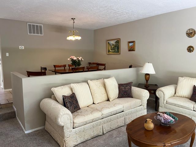 4408 Kellia Lane NE, Albuquerque, NM 87111