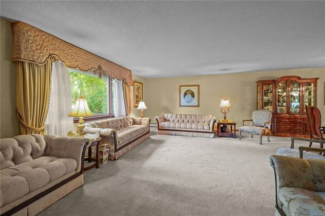 54 Sherwood Drive, Westerly, RI 02891