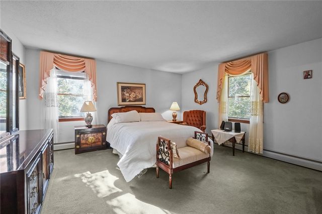 54 Sherwood Drive, Westerly, RI 02891