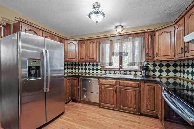 54 Sherwood Drive, Westerly, RI 02891