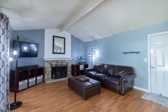 4329 Rose Valley Way, Sacramento, CA 95826
