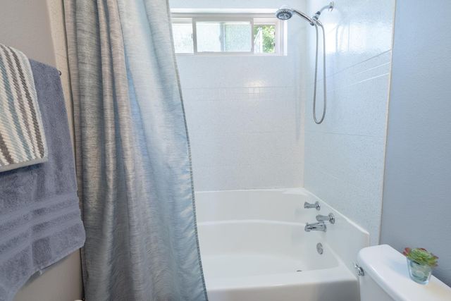 4329 Rose Valley Way, Sacramento, CA 95826