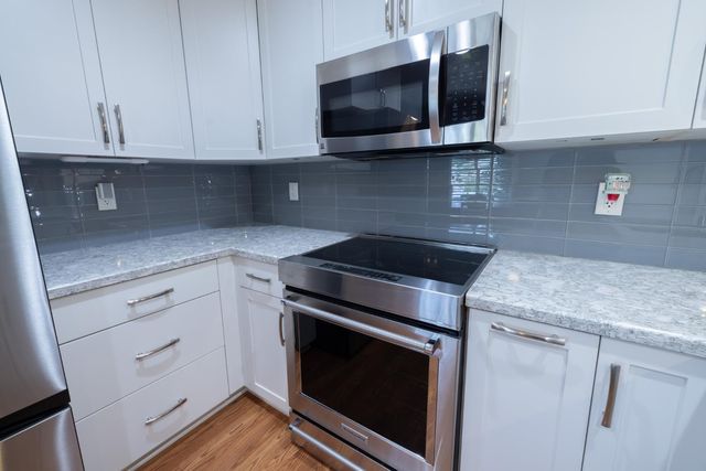 4329 Rose Valley Way, Sacramento, CA 95826