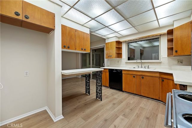 1560 1560 Amberwood, Hemet, CA 92543