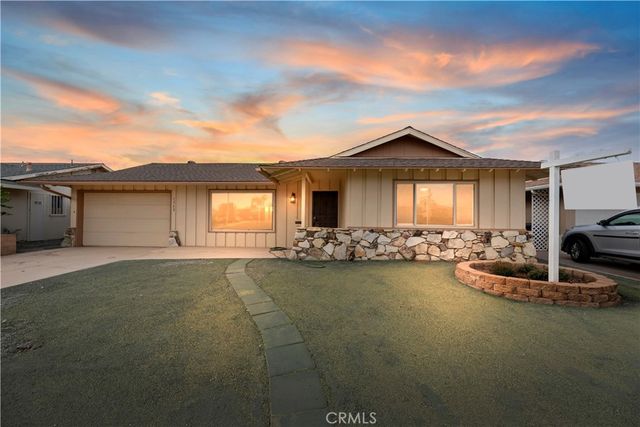 1560 1560 Amberwood, Hemet, CA 92543