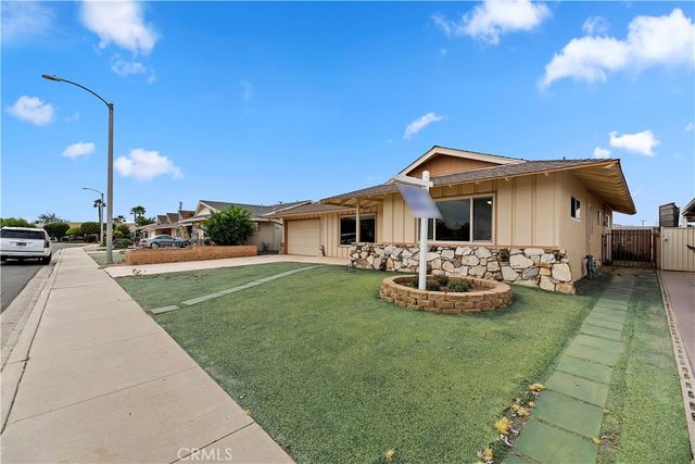 1560 1560 Amberwood, Hemet, CA 92543