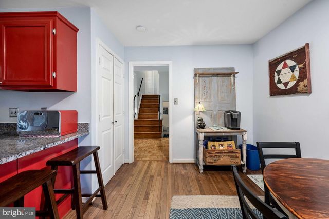 12335 OAKWOOD DR, Woodbridge, VA 22192