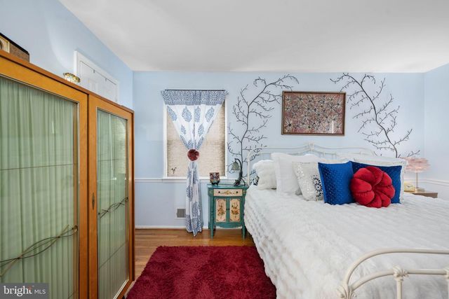 12335 OAKWOOD DR, Woodbridge, VA 22192