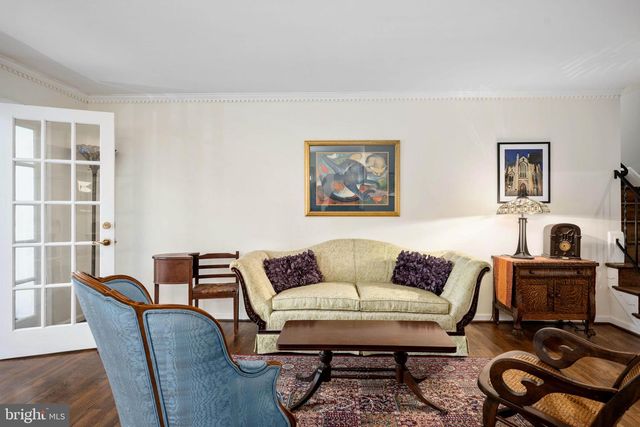 12335 OAKWOOD DR, Woodbridge, VA 22192