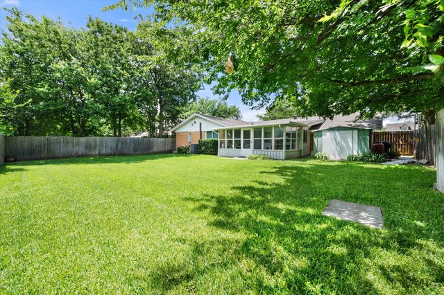 5609 Westcreek Drive, Fort Worth, TX 76133
