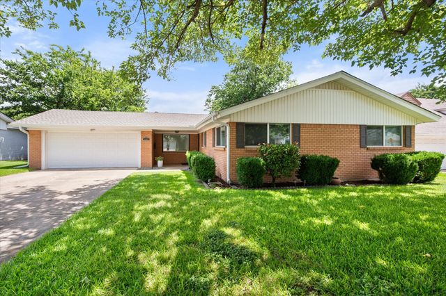 5609 Westcreek Drive, Fort Worth, TX 76133