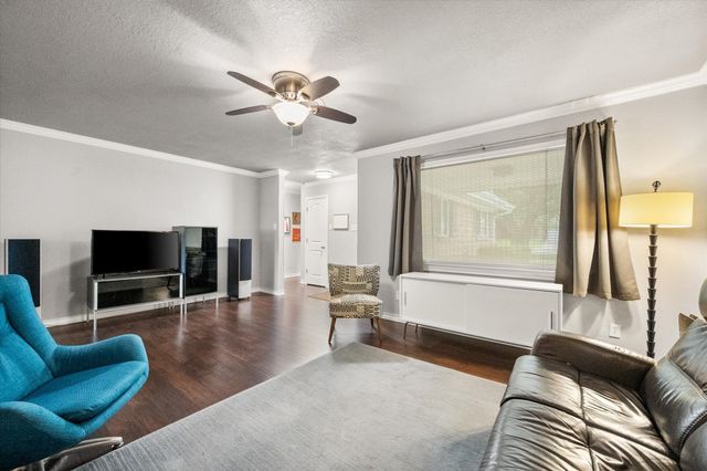 5609 Westcreek Drive, Fort Worth, TX 76133