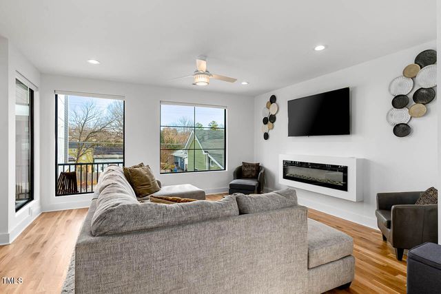 211 W Corporation Street, Durham, NC 27701