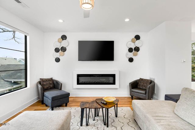 211 W Corporation Street, Durham, NC 27701