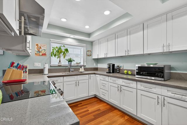 881 W Huntington Drive F, Arcadia, CA 91007
