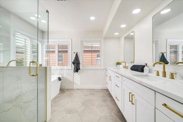 24513 Tesoro, Ramona, CA 92065