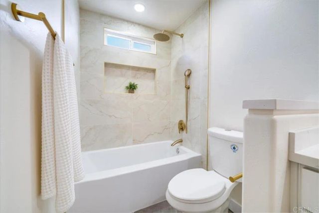 24513 Tesoro, Ramona, CA 92065