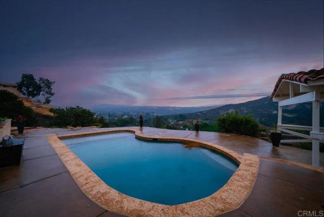 24513 Tesoro, Ramona, CA 92065