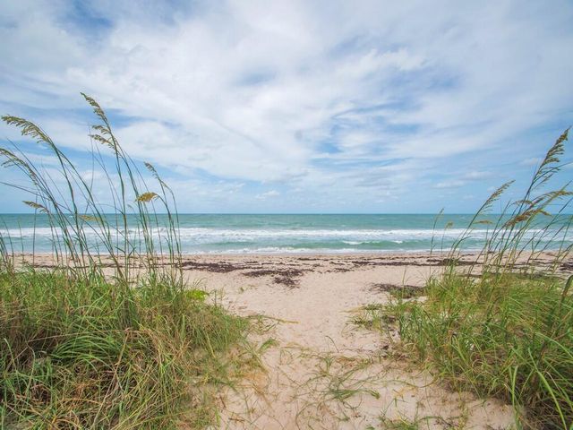 3880 N Highway A1a 901, Fort Pierce, FL 34949
