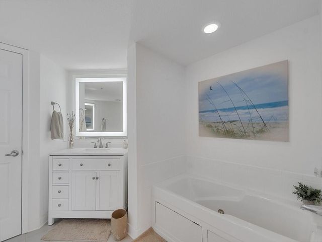 3880 N Highway A1a 901, Fort Pierce, FL 34949