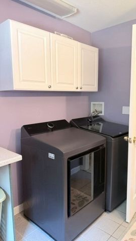 5 Grace Dr, Hudson, NH 03051