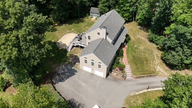 5 Grace Dr, Hudson, NH 03051