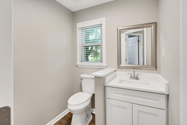 9190 EAST BRIDGE DR, Germantown, TN 38139