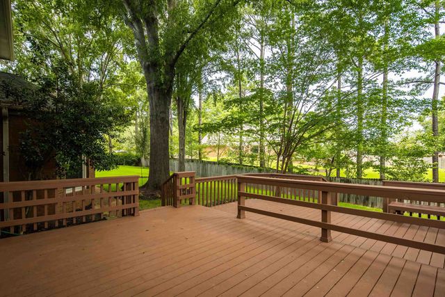 9190 EAST BRIDGE DR, Germantown, TN 38139