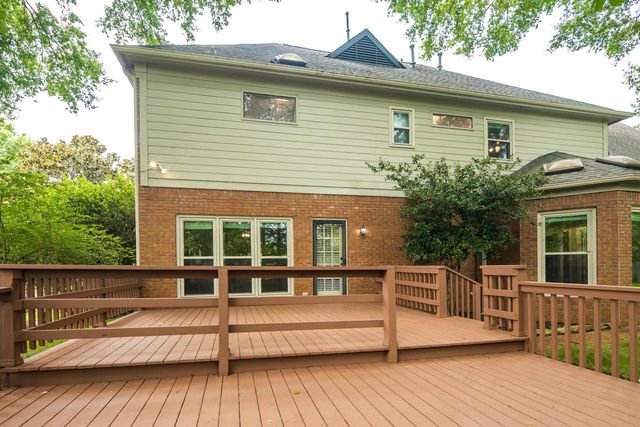 9190 EAST BRIDGE DR, Germantown, TN 38139