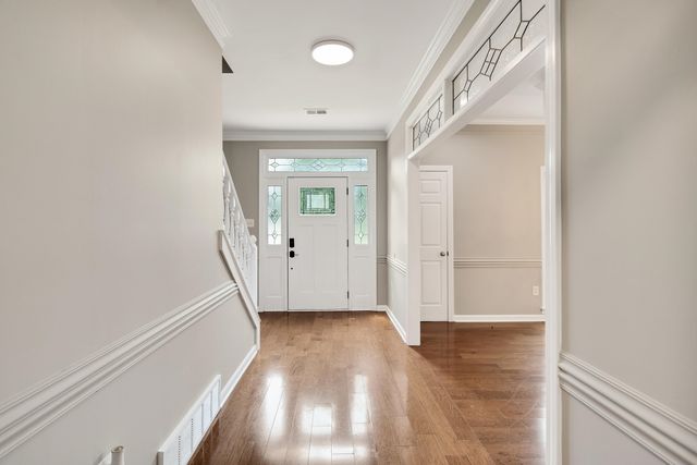 9190 EAST BRIDGE DR, Germantown, TN 38139