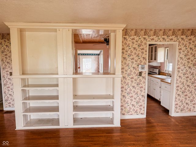412 Elva Street, Anderson, IN 46013