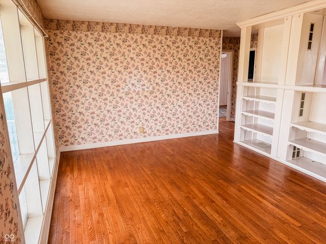 412 Elva Street, Anderson, IN 46013