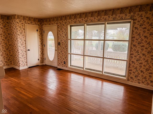 412 Elva Street, Anderson, IN 46013