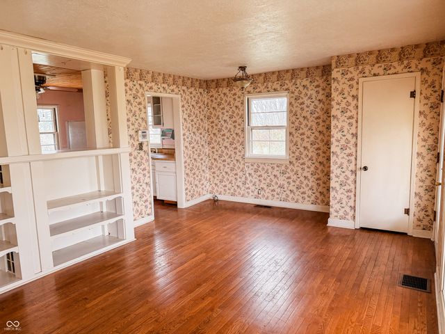 412 Elva Street, Anderson, IN 46013