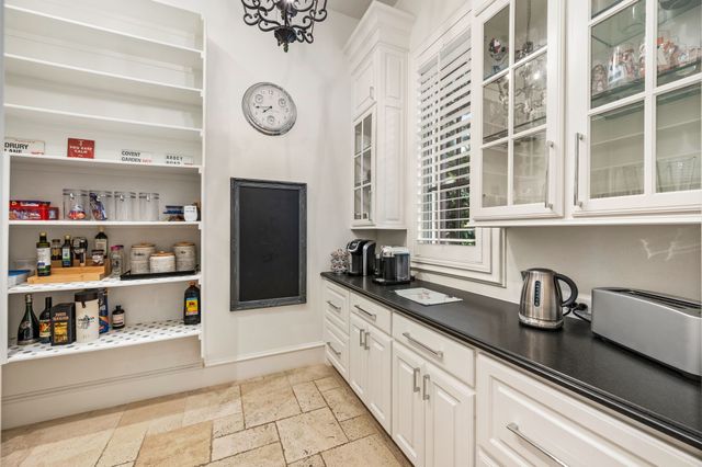 1801 Monet Drive, Southlake, TX 76092