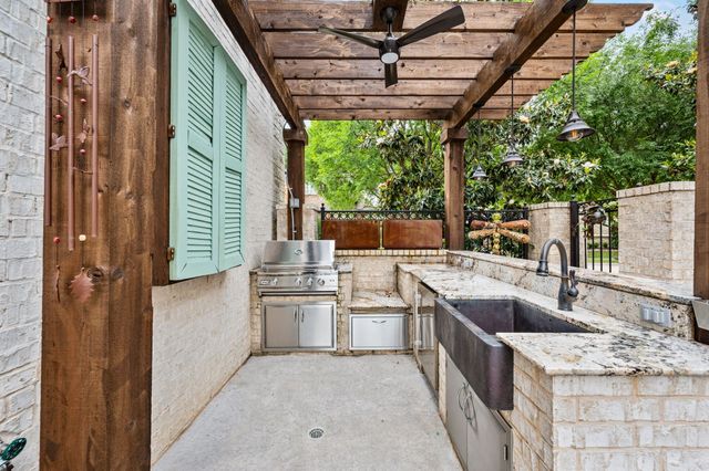 1801 Monet Drive, Southlake, TX 76092