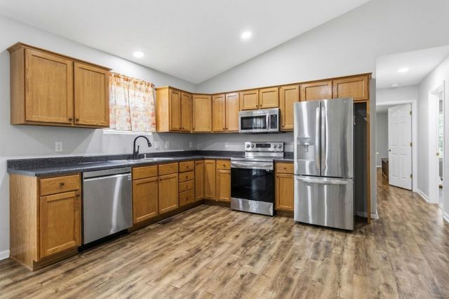 135 Country Acres Drive, Somerset, KY 42503