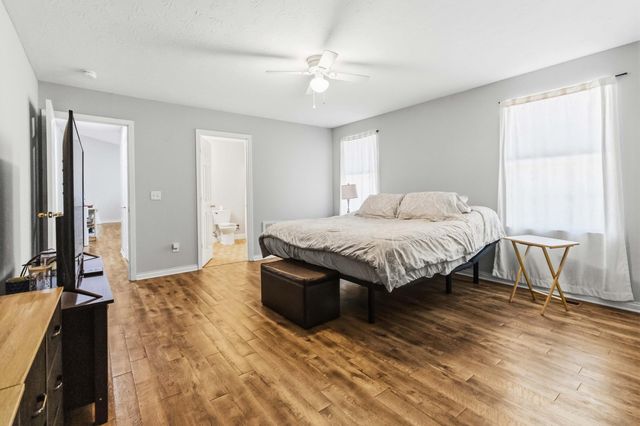 135 Country Acres Drive, Somerset, KY 42503