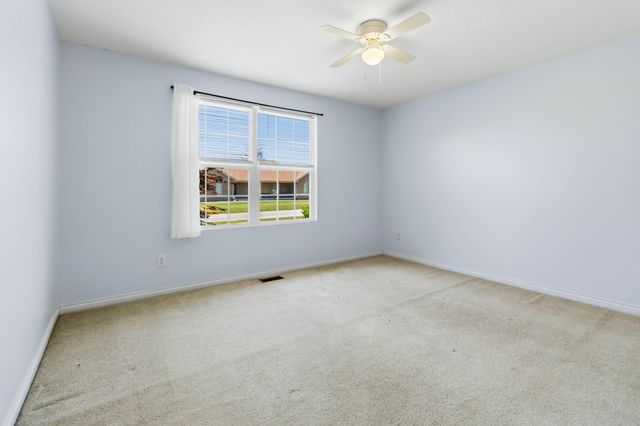 135 Country Acres Drive, Somerset, KY 42503