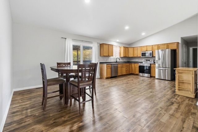 135 Country Acres Drive, Somerset, KY 42503