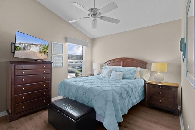 1943 NEEDLEWOOD LANE, The Villages, FL 32162