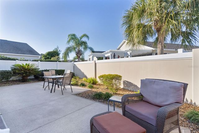 1943 NEEDLEWOOD LANE, The Villages, FL 32162