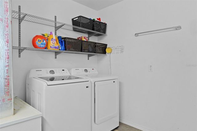 1943 NEEDLEWOOD LANE, The Villages, FL 32162