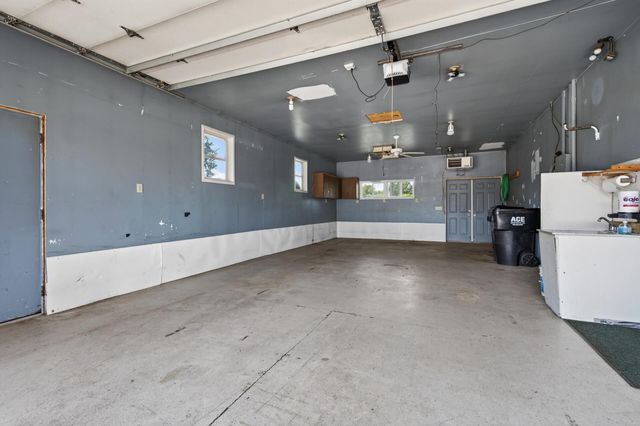 922 23rd Avenue NW, New Brighton, MN 55112
