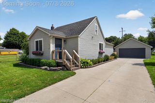 425 S 7th Street, Brighton, MI 48116