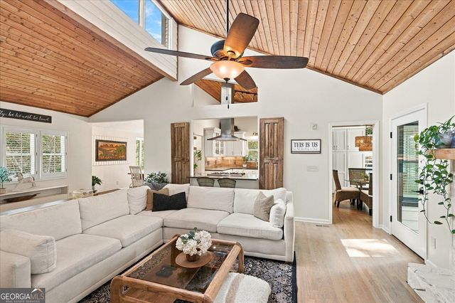 515 Silver Pine Trail, Roswell, GA 30076